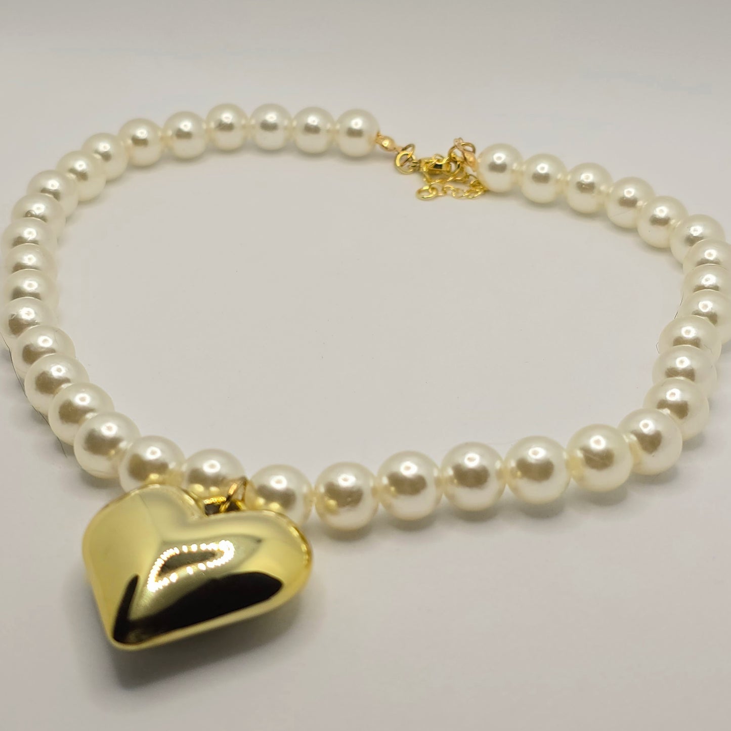 Big Pearl Necklace with Golden Heart